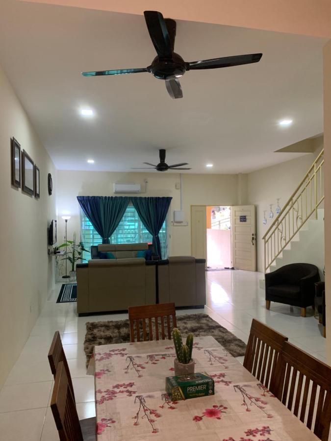 Zillqayyim Homestay Seri Iskandar Buitenkant foto